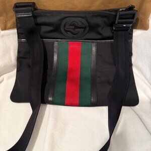 Gucci Cross Body Bag
